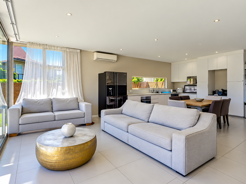 Modern 2-Bedroom Garden Apartment in Zimbali Wedge Estate - Photo 6