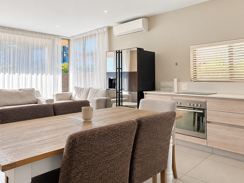 Modern 2-Bedroom Garden Apartment in Zimbali Wedge Estate - Photo 5