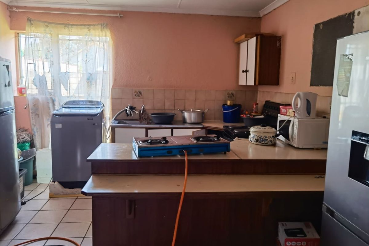 This Property offers a Business opportunity for extra income - Photo 5