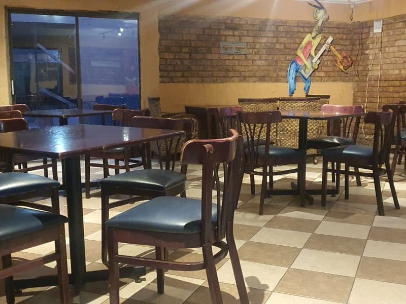 Established And Profitable Pub and Grill In Tsakane - Photo 3