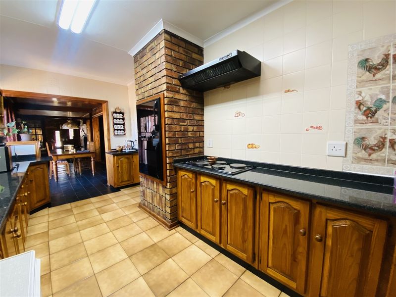 Low maintanance facebrick family home - Photo 2