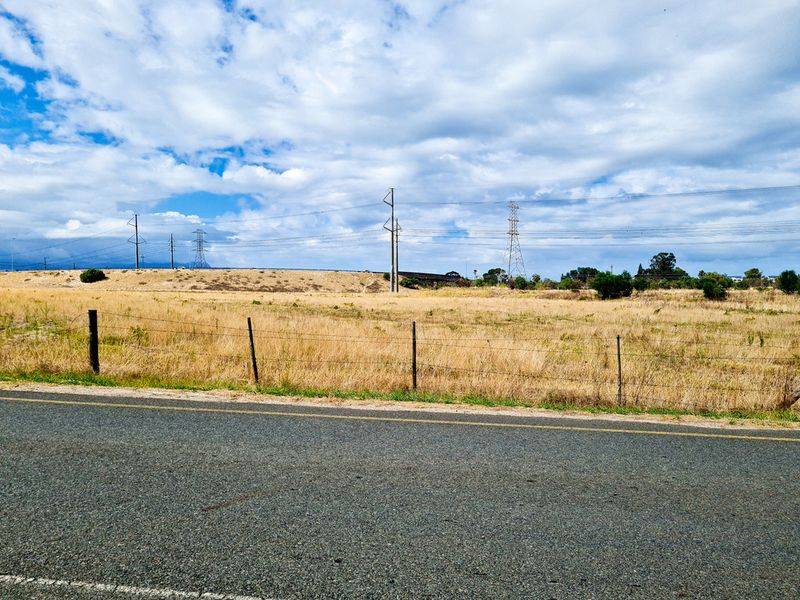 Brand New 444m2 Industrial Warehouse FOR SALE in Somerset West Firgrove. - Photo 6