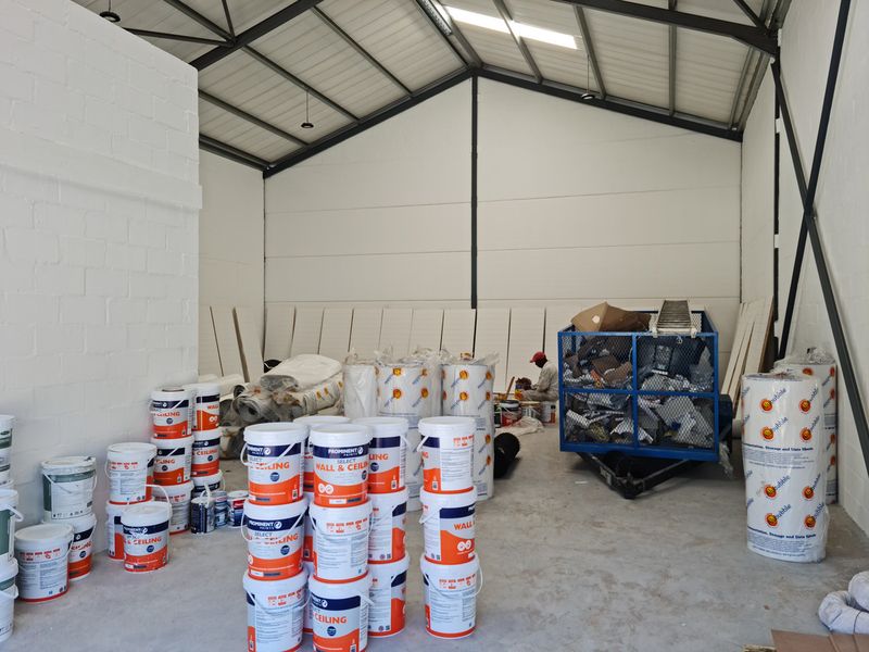 Industrial Warehouse To Let in Firgrove , Somerset West - 245m2 - Photo 6