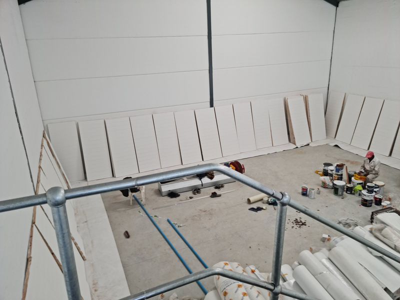 Industrial Warehouse To Let in Firgrove , Somerset West - 245m2 - Photo 2