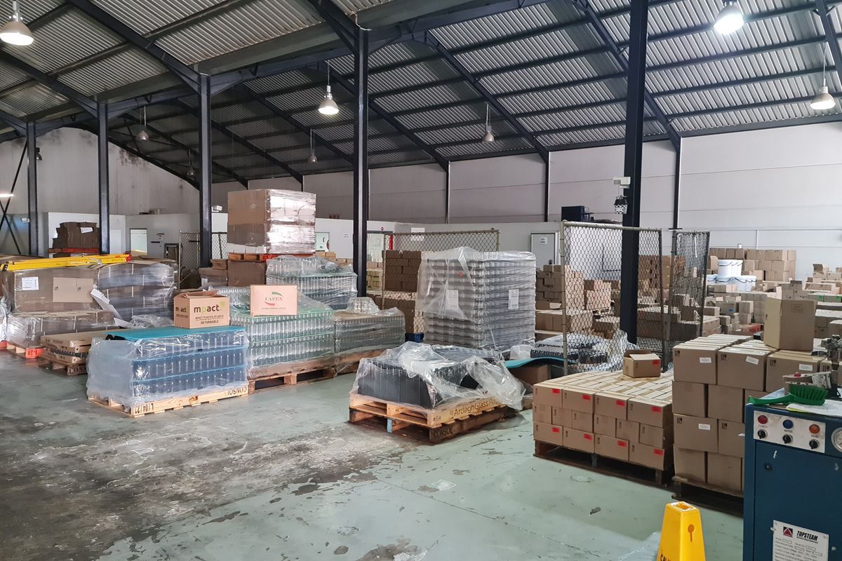 1570m2 Industrial Warehouse To Let in Asla Park, Strand. - Photo 3