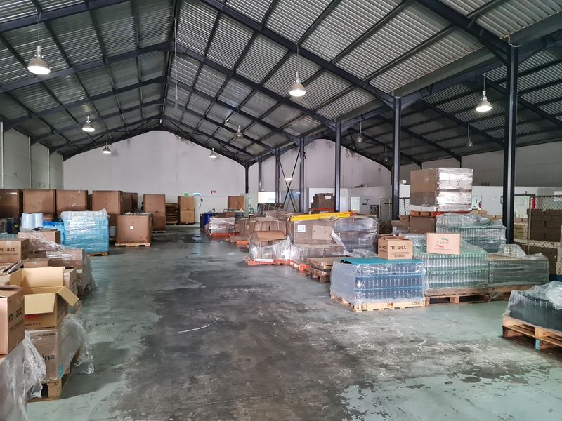 1570m2 Industrial Warehouse To Let in Asla Park, Strand. - Photo 2