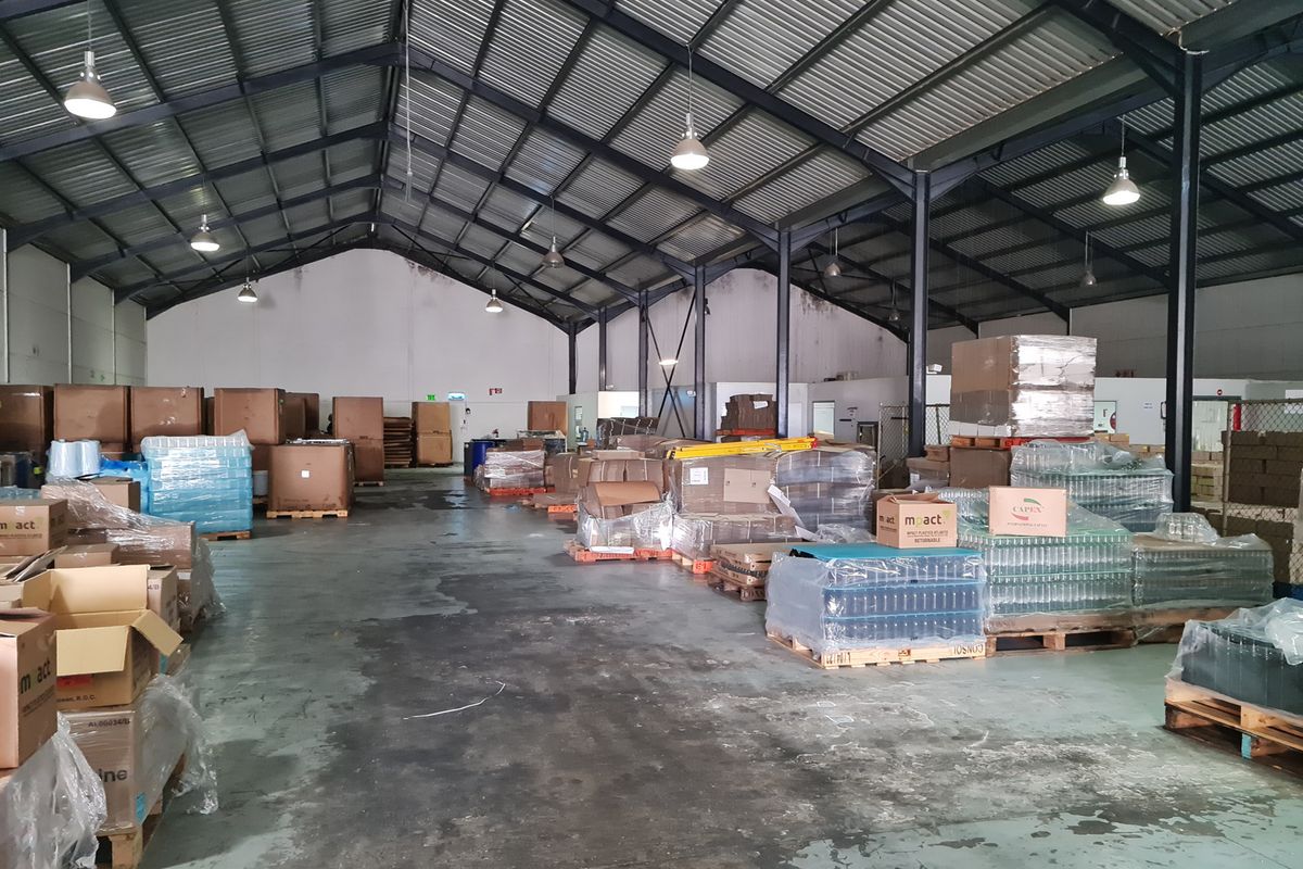 1570m2 Industrial Warehouse To Let in Asla Park, Strand. - Photo 2