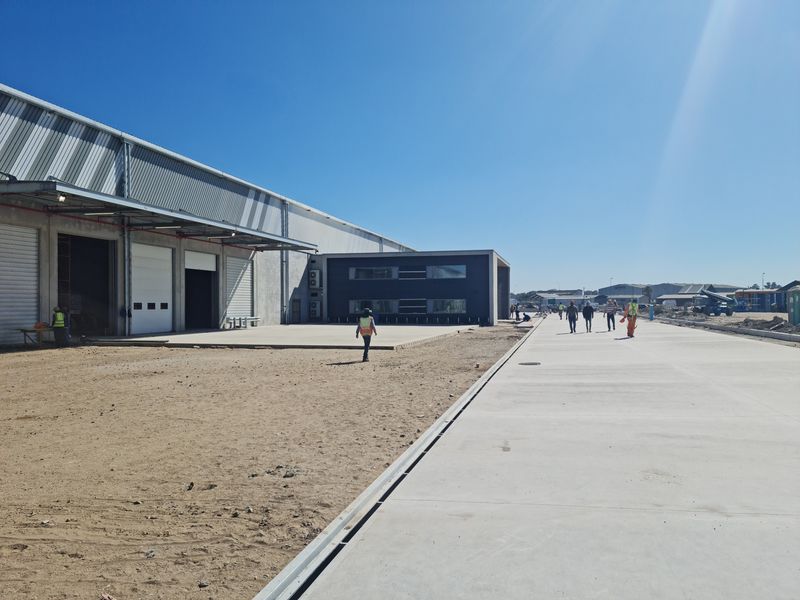 Brand new 3503m2 AAA Grade Warehouse TO LET in Blackheath. - Photo 3