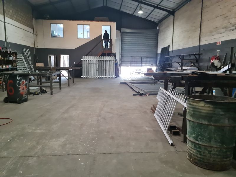 Warehouse To Let in Blackheath Industrial - 401m2 - Photo 10