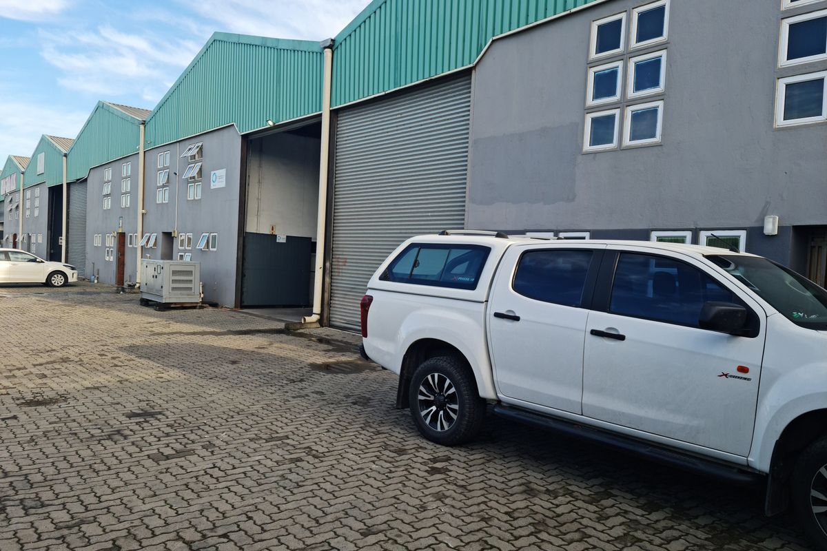 Warehouse To Let in Blackheath Industrial - 401m2 - Photo 4