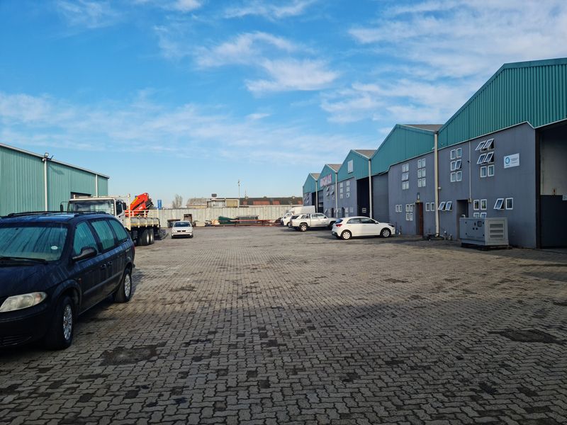 3000m2 Industrial Investment Property for sale in Blackheath. - Photo 2
