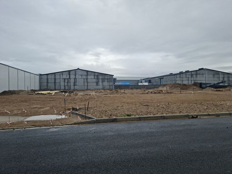 Brand New 768m2 Industrial Warehouse To Let in Firgrove , Somerset West. - Photo 8