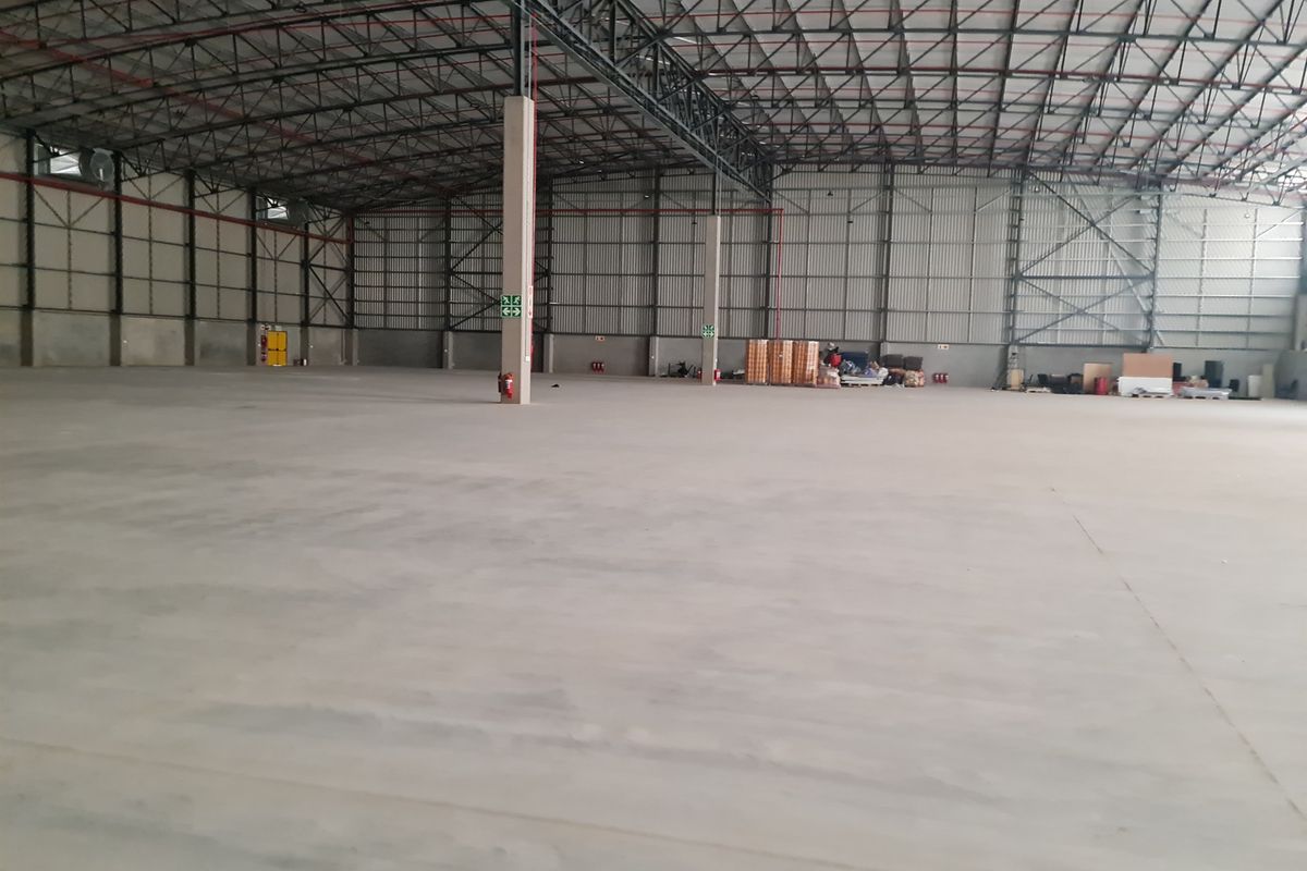 Warehouse TO LET in Blackheath - Brand new 3480m2 AAA Grade. - Photo 2