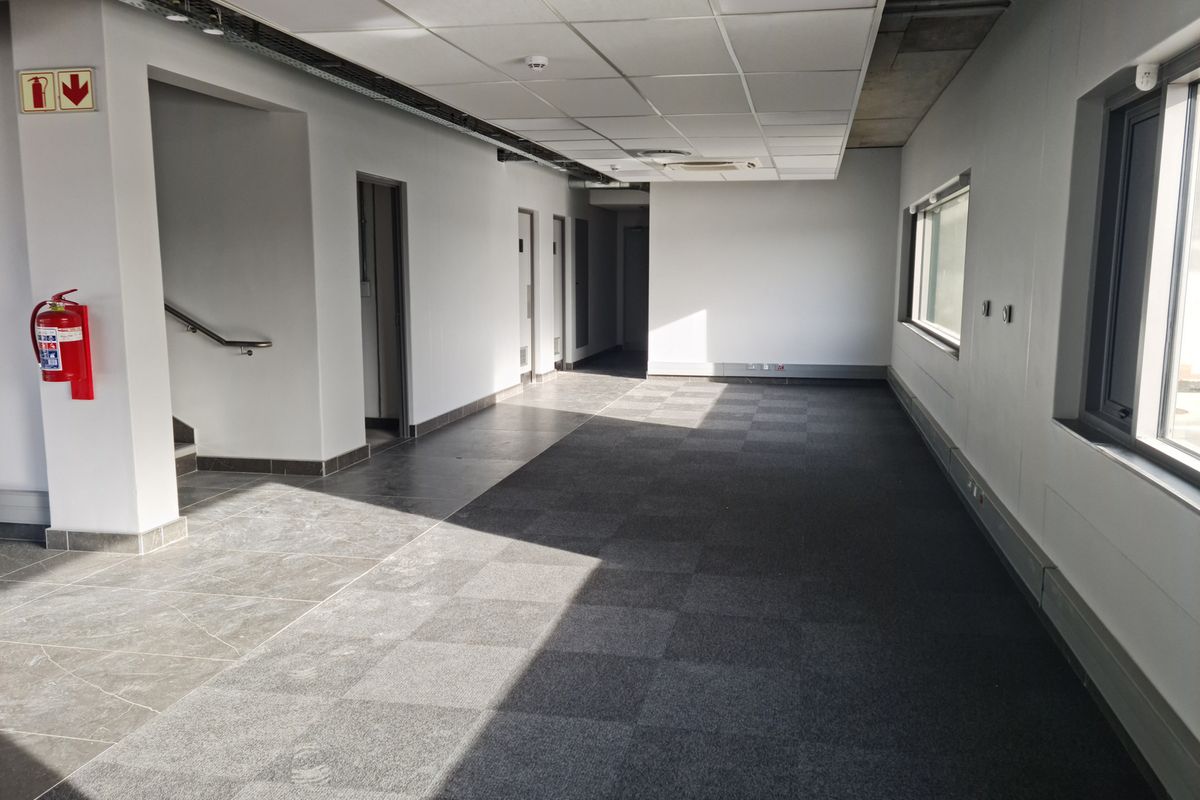 Warehouse TO LET in Blackheath - Brand new 3480m2 AAA Grade. - Photo 4