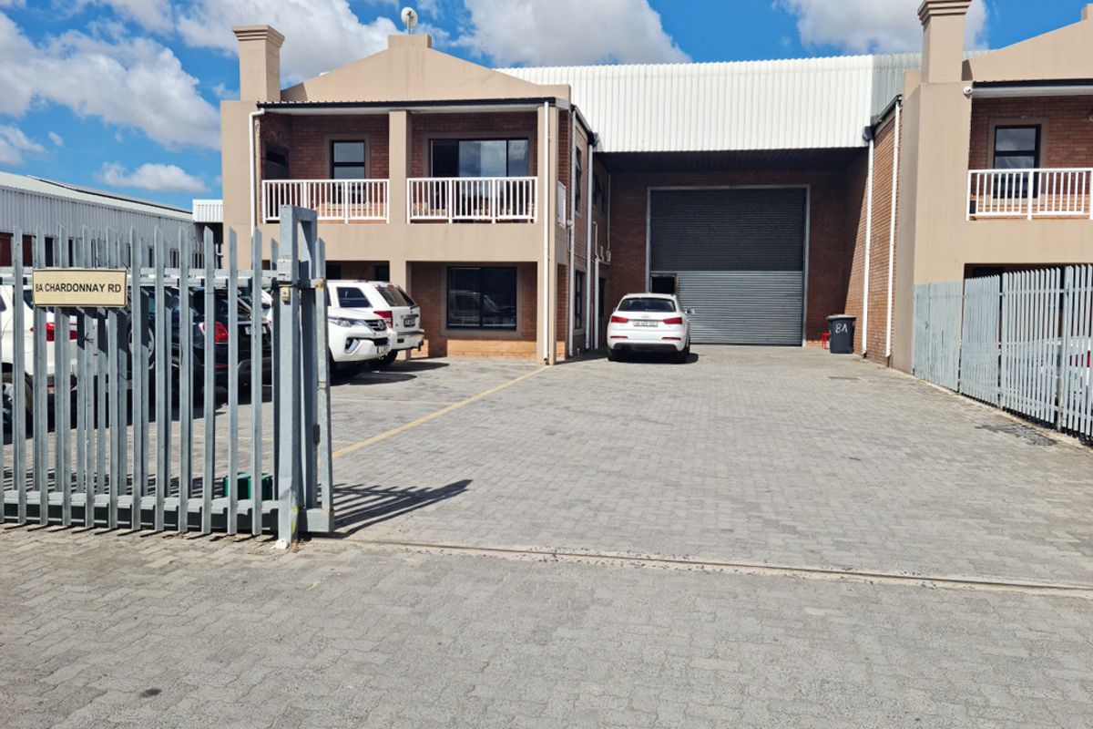 620m2 Warehouse with Yard To Let in Saxenburg Park 1. - Photo 2