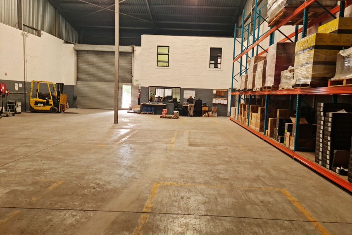 620m2 Warehouse with Yard To Let in Saxenburg Park 1. - Photo 3