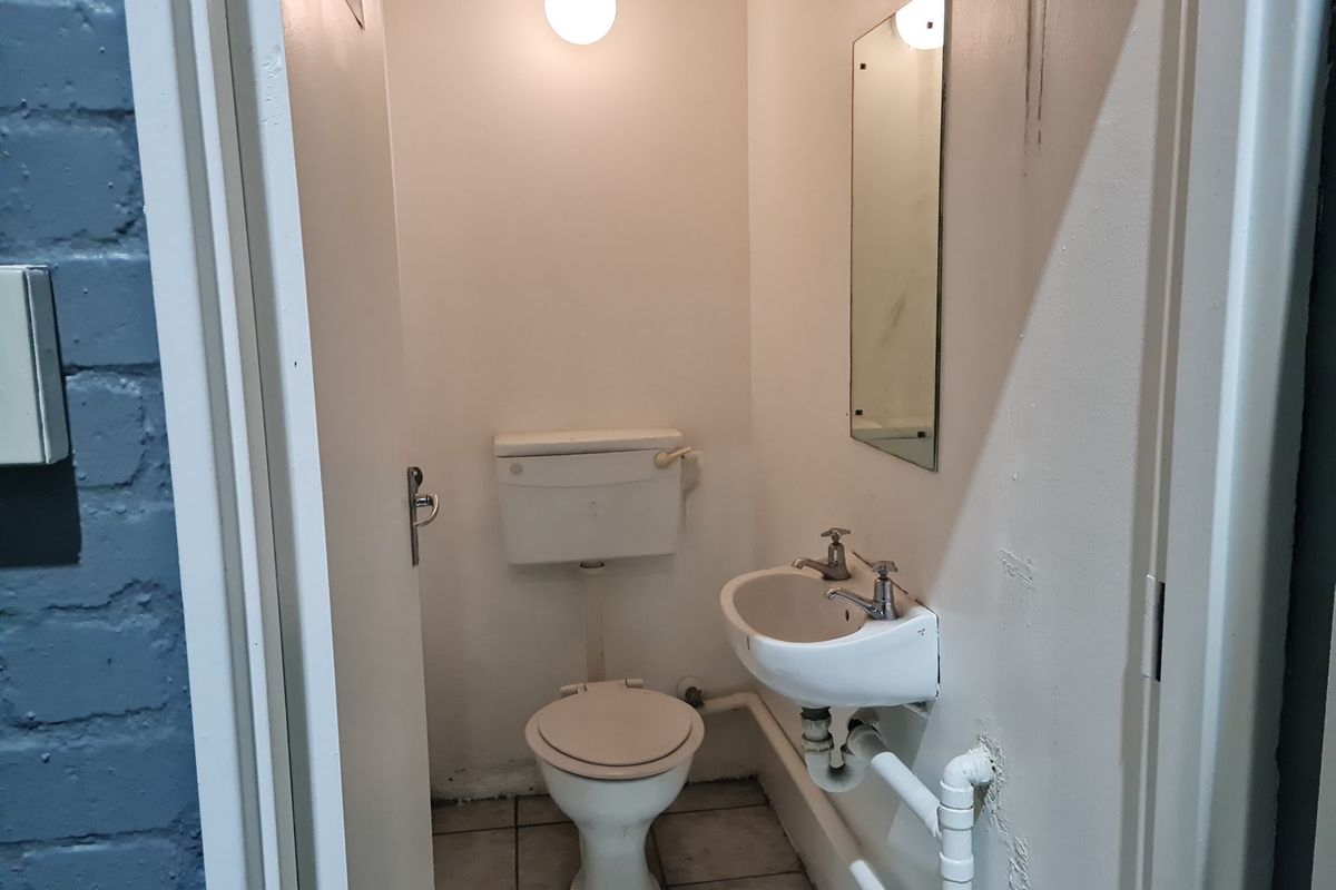 245m2 Warehouse  TO LET in Kuilsriver Industria. - Photo 5