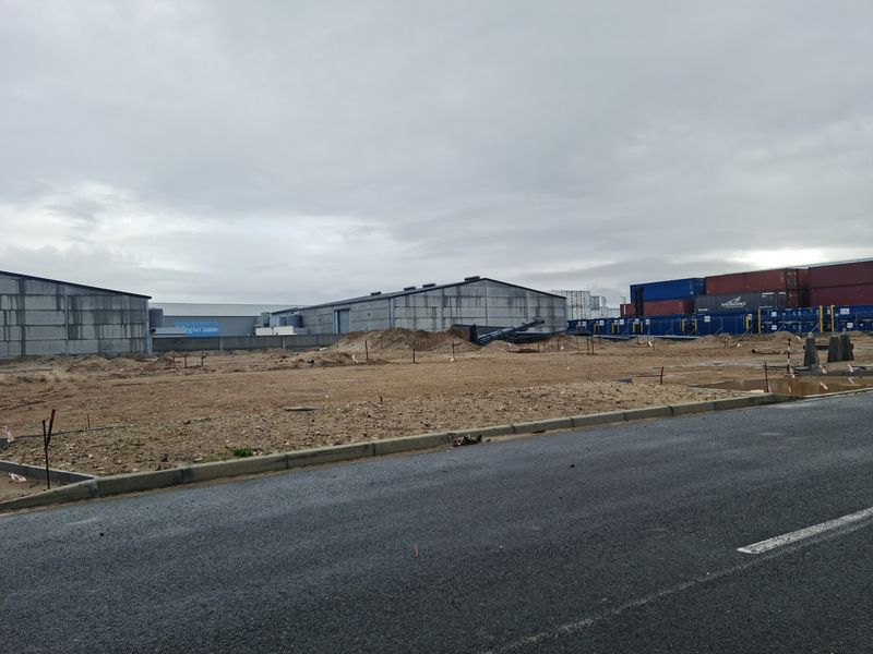 Brand New 1536m2 Industrial Warehouse To Let in Firgrove , Somerset West. - Photo 3