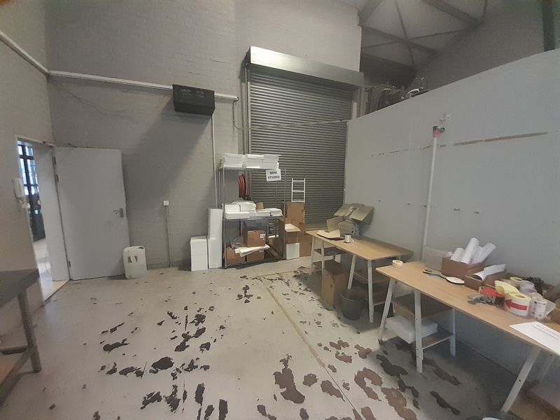 479m2 Industrial Factory Warehouse Unit To Let in Stikland @ R40 715.00  excluding VAT - Photo 6