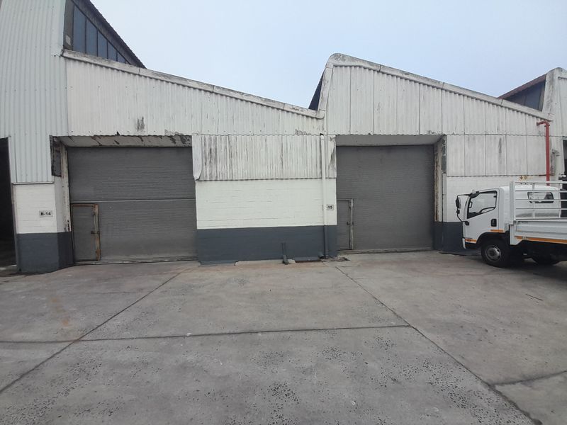 659m2 Industrial Factory Warehouse To Let in the Brackenfell @ R 39 540.00  excluding VAT - Photo 3