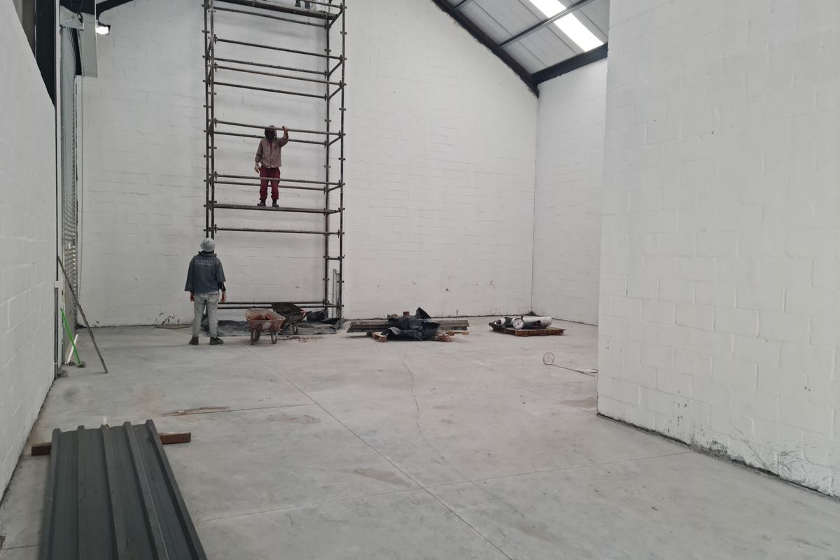 Brand New  200m2 Industrial Warehouse To Let in Firgrove , Somerset West. - Photo 3