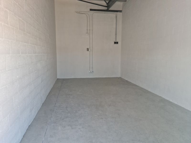 36m2 Industrial / Storage Property to Let in Asla Park @ from  R4880 + vat per month. - Photo 10