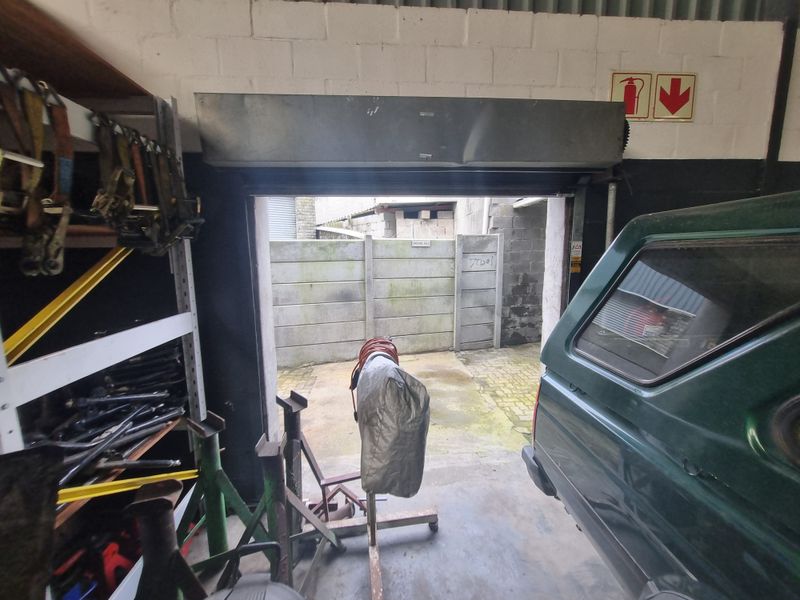 707m2 Industrial Warehouse To Let in Brackenfell @ R 45 955.00  excluding VAT - Photo 4