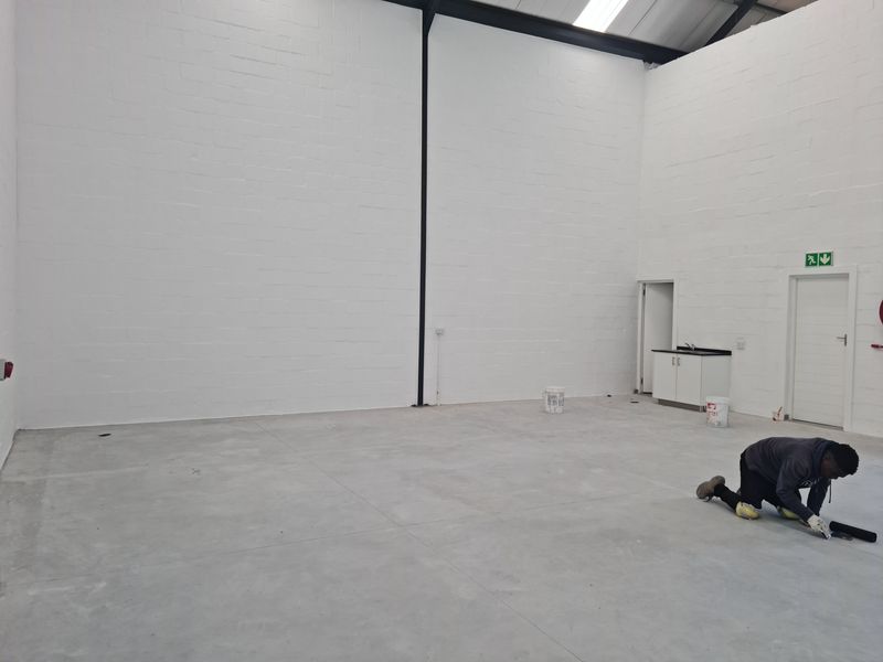 Warehouse Rental Monthly In Somerset West - Photo 8