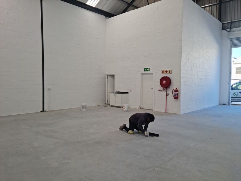 Warehouse Rental Monthly In Somerset West - Photo 7