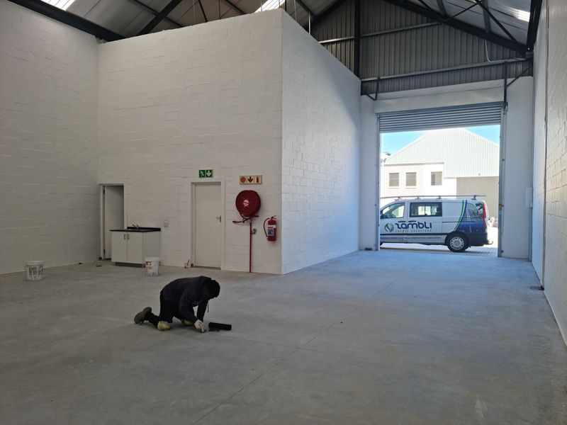 Warehouse Rental Monthly In Somerset West - Photo 6