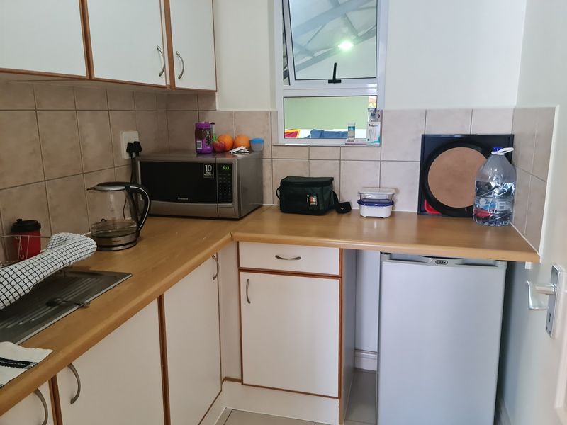 375m2 Industrial Warehouse To Let | For Rent in Asla Park, Strand. - Photo 10