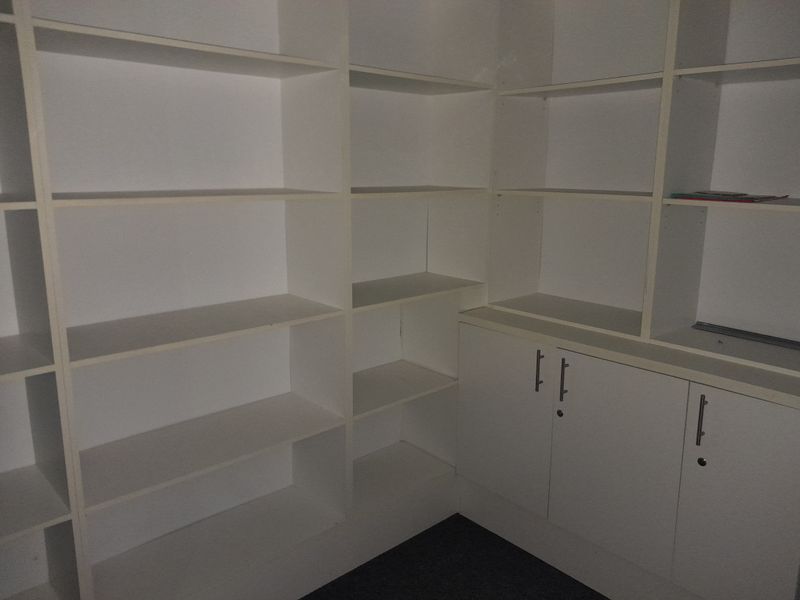 794m2 Industrial Warehouse To Let in the Brackengate Business Park @ R 75 430.00 excluding VAT - Photo 9