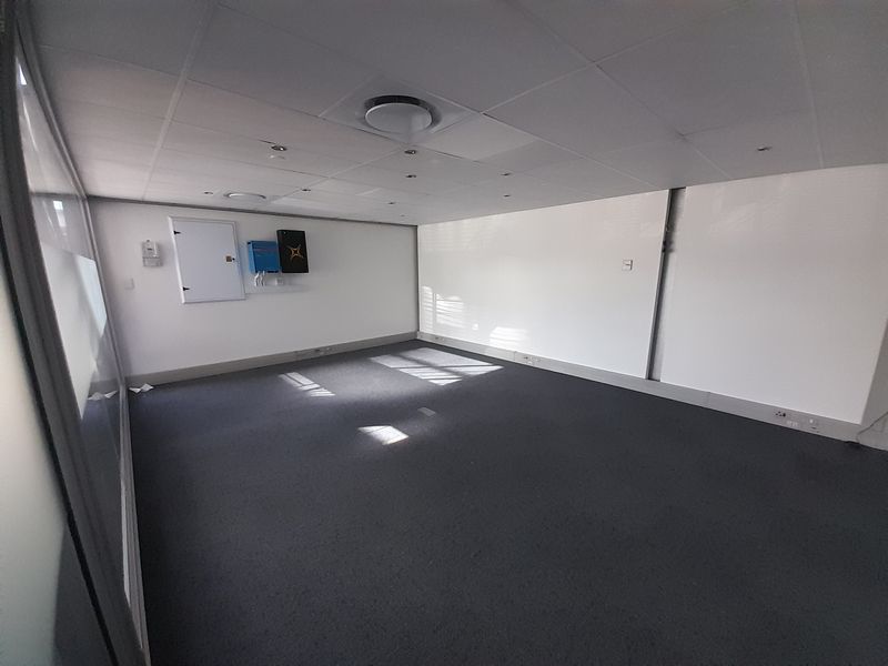 794m2 Industrial Warehouse To Let in the Brackengate Business Park @ R 75 430.00 excluding VAT - Photo 7