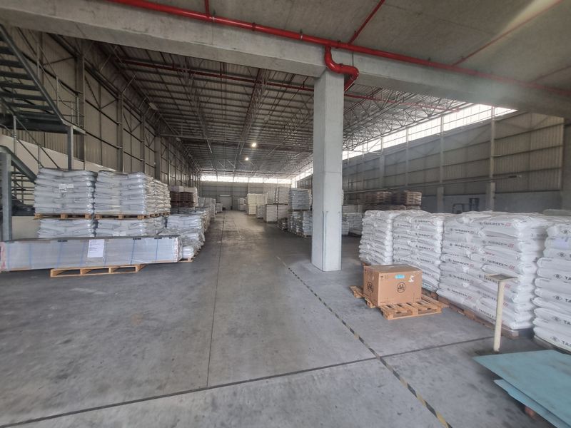 3 296m2 Industrial Warehouse To Let in Bellville South Industria @ R 296 640.00 excluding VAT - Photo 7