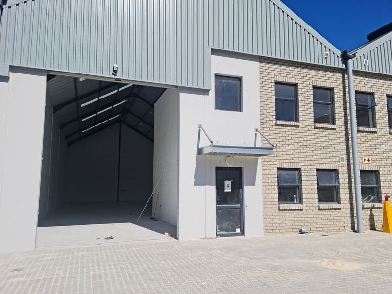 Brand New 333m2 Industrial Warehouse To Let in Firgrove , Somerset West. - Photo 4