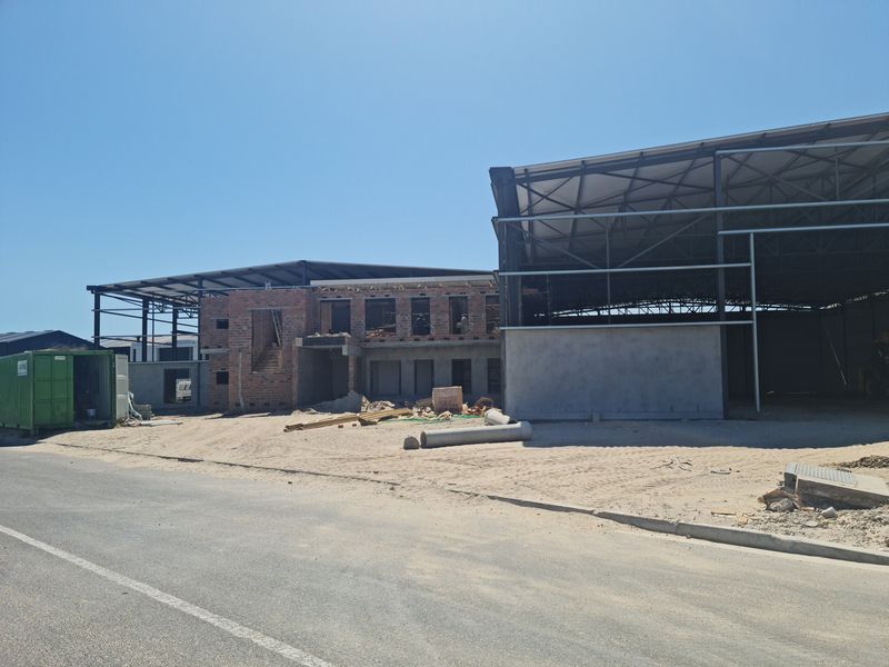Brand New 1930m2 Industrial Warehouse To Let in Firgrove , Somerset West - Photo 9