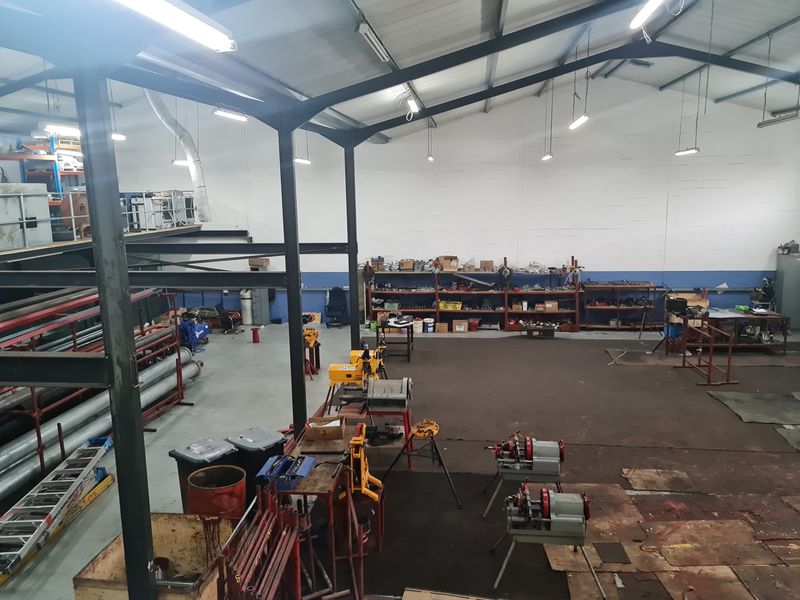 866m2 Industrial Warehouse TO LET in Saxenburg Park - Photo 6