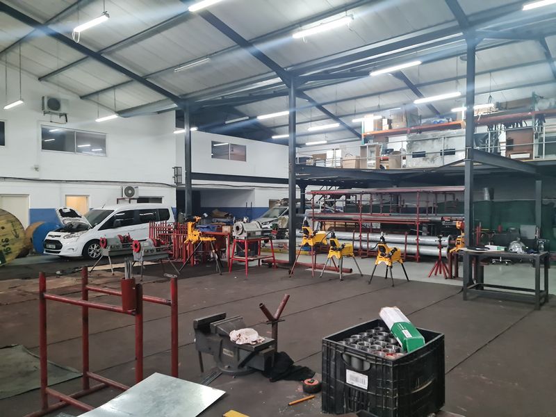 866m2 Industrial Warehouse TO LET in Saxenburg Park - Photo 5