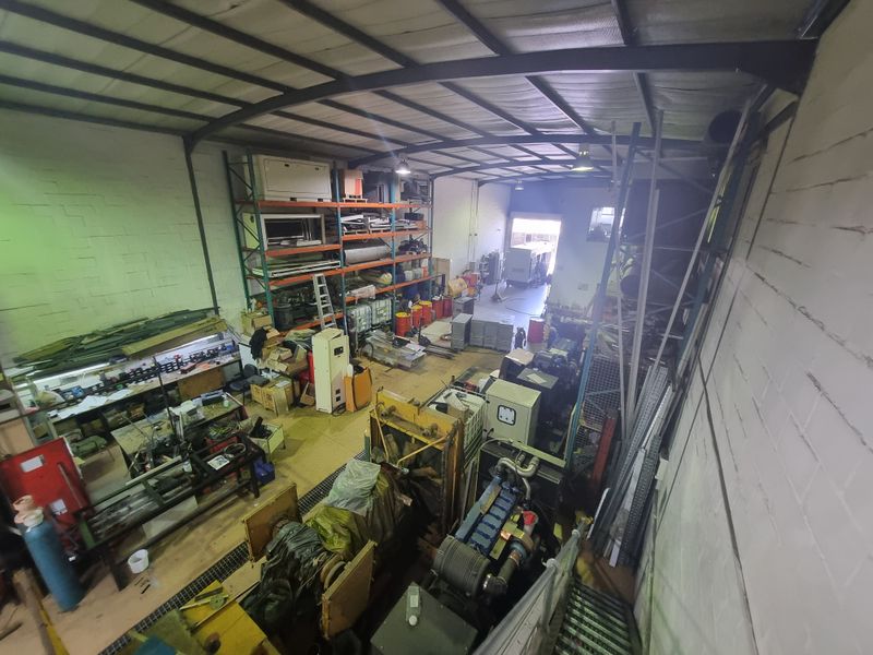 380m2 Industrial Factory Warehouse To Let in Stikland @ R28 500.00 excluding VAT - Photo 10