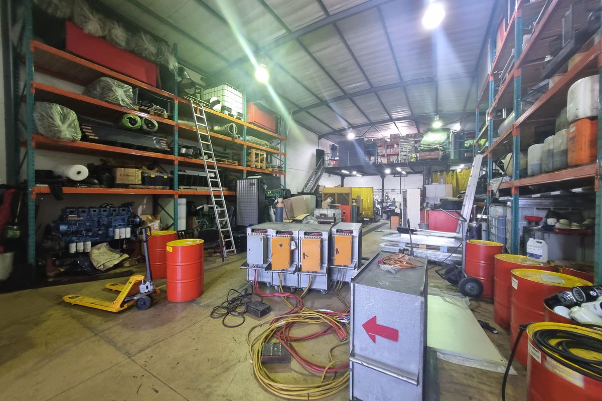 380m2 Industrial Factory Warehouse To Let in Stikland @ R28 500.00 excluding VAT - Photo 3