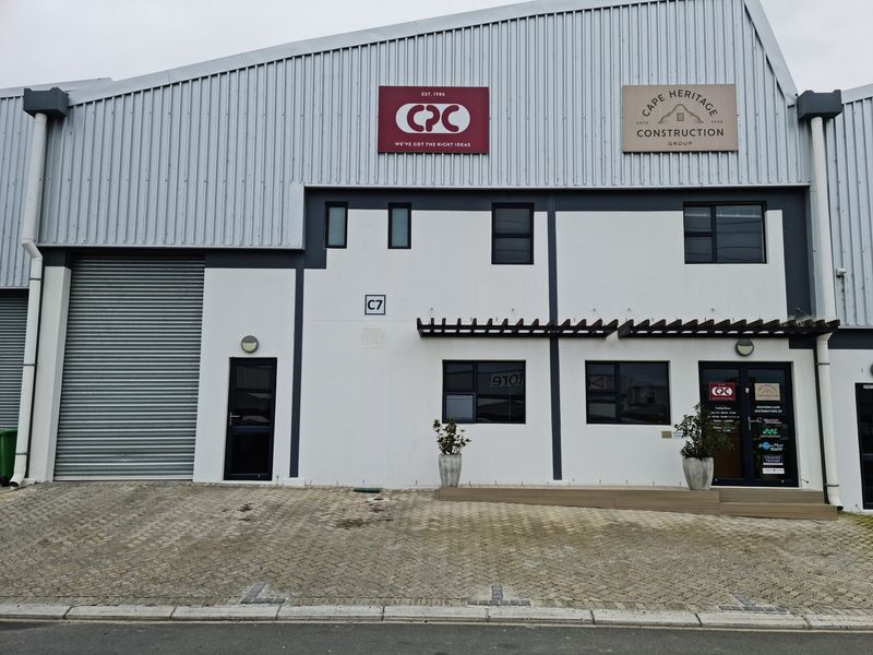 494m2 Warehouse To Let in Firgrove , Somerset West. - Photo 4