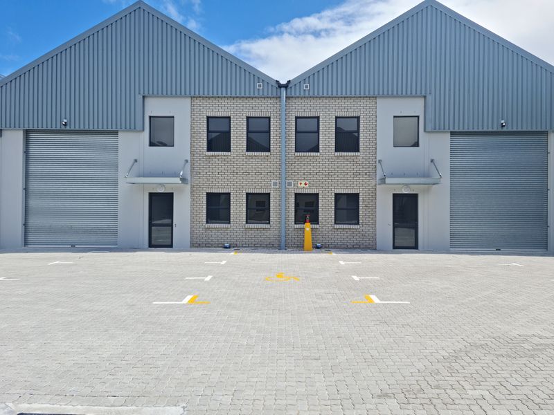 Brand New  210m2 Industrial Warehouse To Let in Firgrove , Somerset West. - Photo 10
