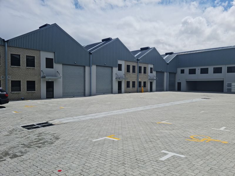 Brand New  210m2 Industrial Warehouse To Let in Firgrove , Somerset West. - Photo 9