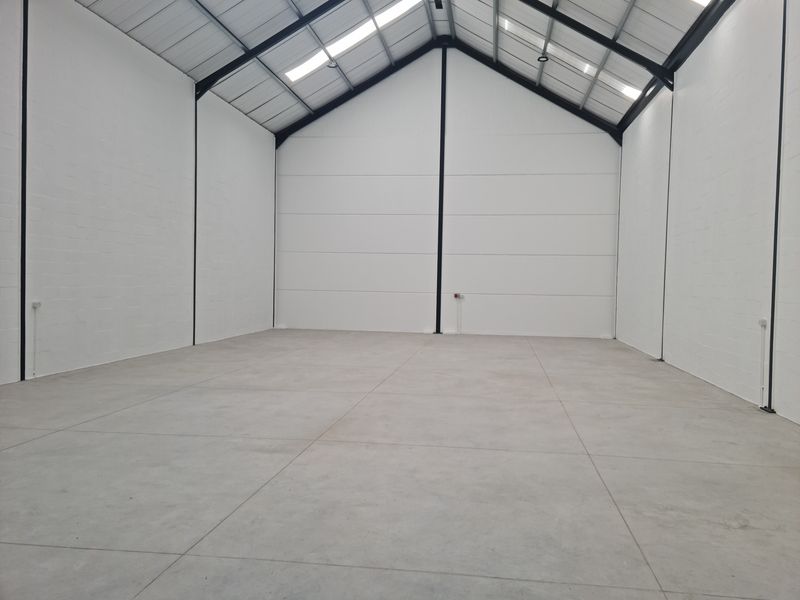 331m2 Industrial Property To Let in Firgrove , Somerset West. - Photo 3