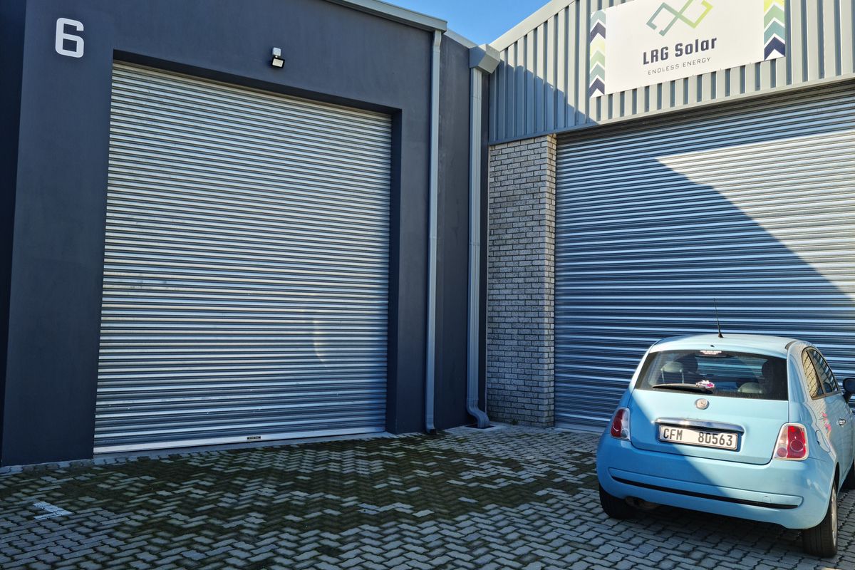 Modern Industrial Warehouse To Let in Firgrove , Somerset West - 542m2 - Photo 2