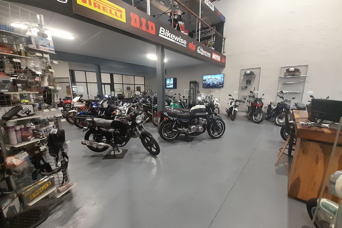 718m2 Industrial Warehouse / Unit To Let in Stikland @ R84 000 excluding VAT - Photo 3