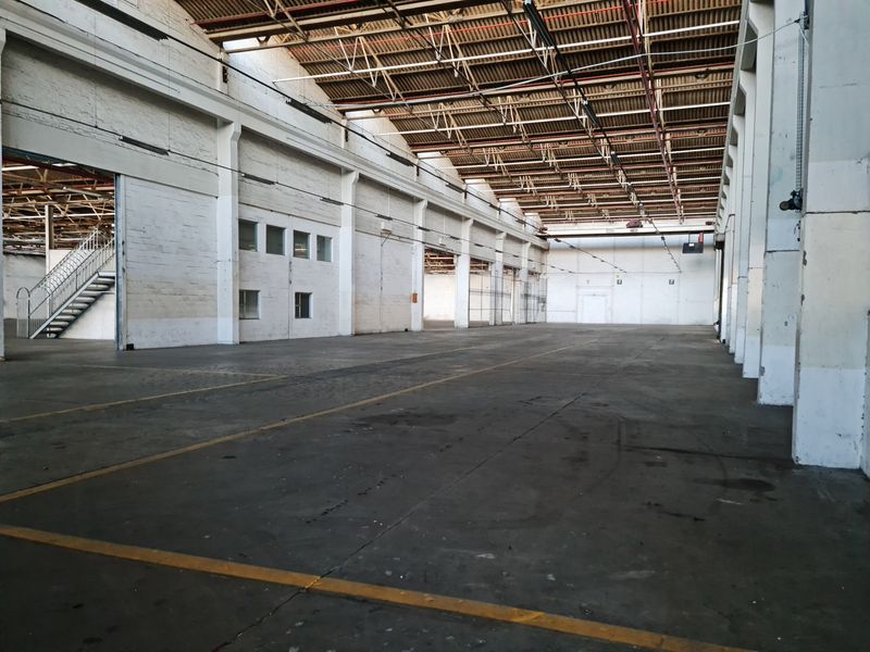 5134m2  Warehouse to let in Blackheath Industria. - Photo 3