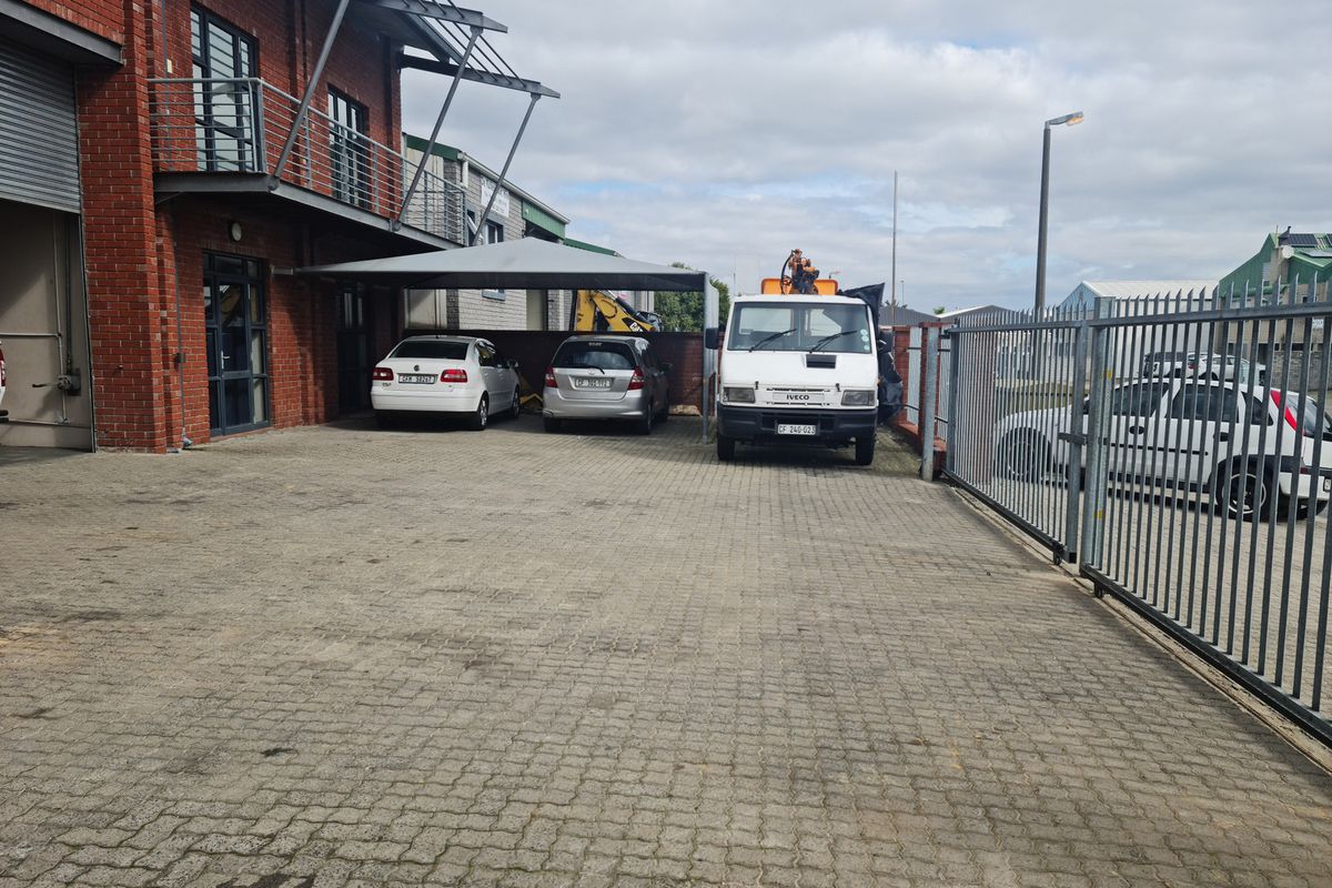 601m2 Warehouse TO LET in Saxenburg Park 1 , Blackheath. - Photo 4