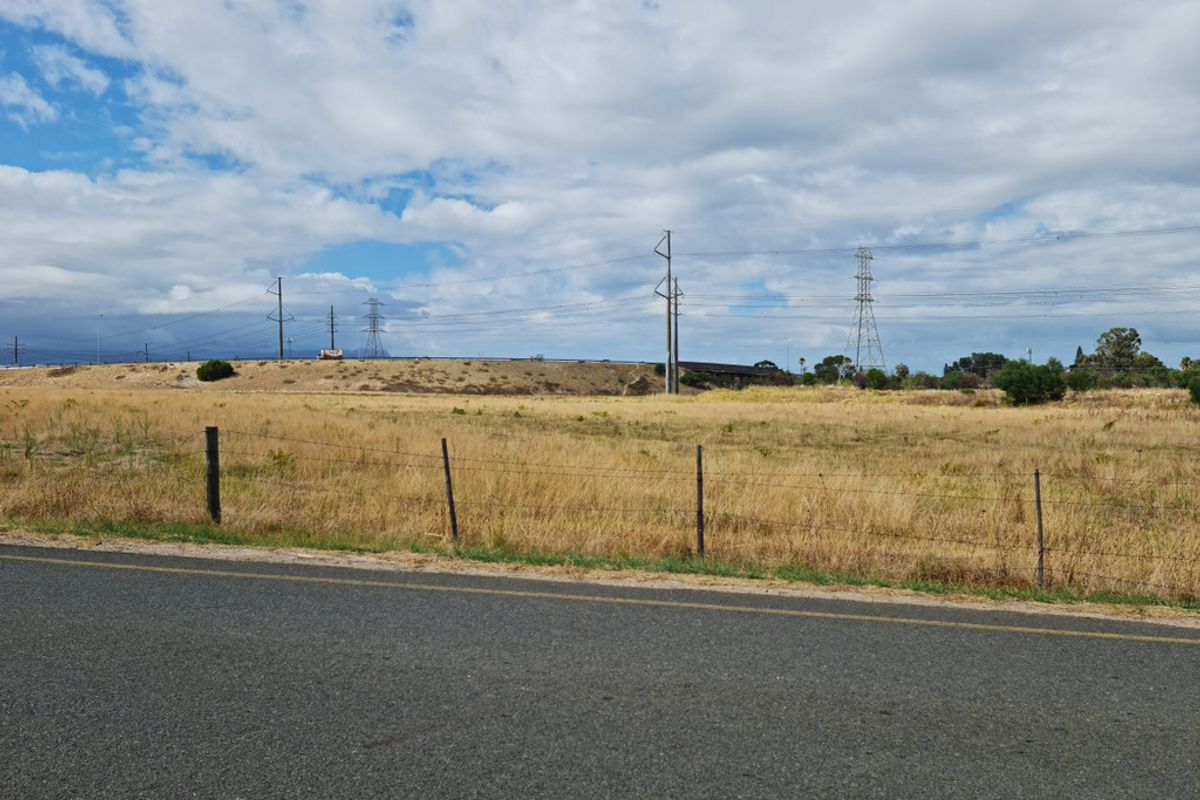 Brand New Development - Coming Soon - 267m2 Industrial Warehouse FOR SALE in Somerset West Firgrove. - Photo 5