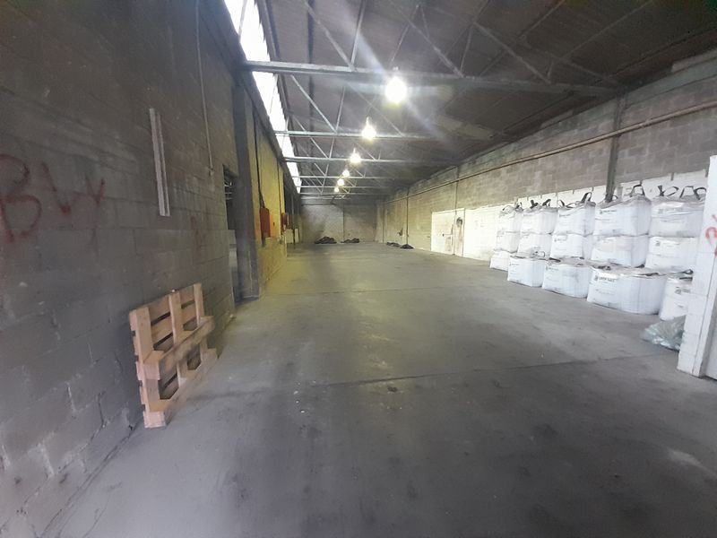 659m2 Industrial Factory Warehouse To Let in JT Ross Park, Brackenfell @ R 39 540.00  excluding VAT - Photo 7